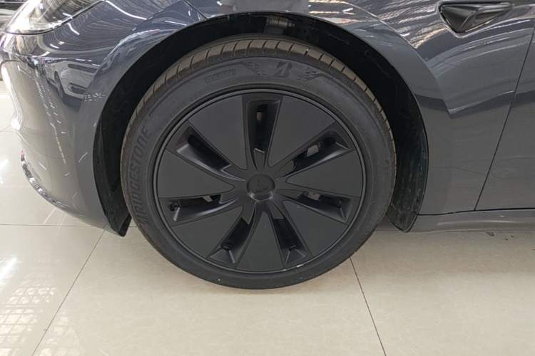 Used Tesla Model 3 2025 Rear-Wheel-Drive Version Left Front Wheel Hub
