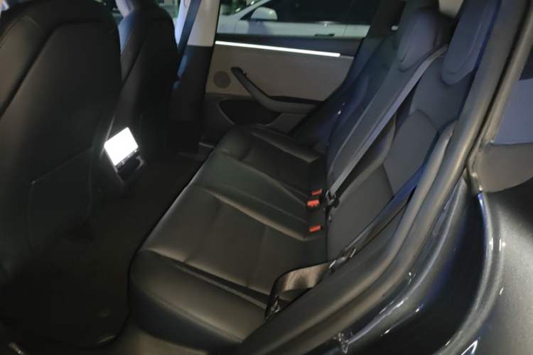 Used Tesla Model 3 2025 Rear-Wheel-Drive Version Left Rear Seat