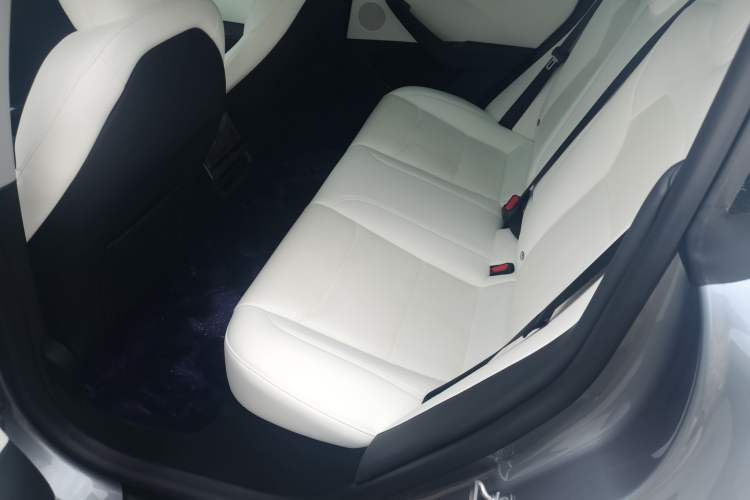 Used Tesla Model 3 2025 Model Long-Range Rear-Wheel-Drive Version Left Rear Seat