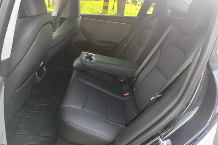 Used Tesla Model 3 2025 Rear-Wheel-Drive Version Left Rear Seat