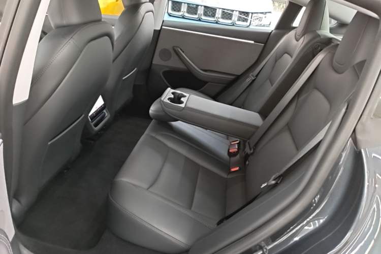 Used Tesla Model 3 2025 Rear-Wheel-Drive Version Left Rear Seat
