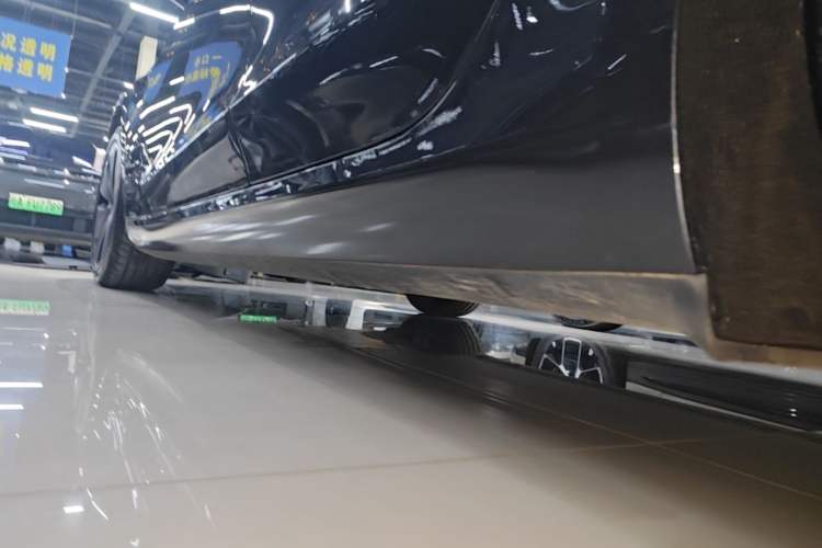 Used Tesla Model 3 2025 Rear-Wheel-Drive Version Left Side Sill
