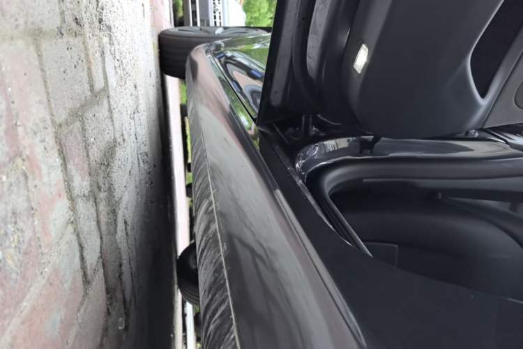 Used Tesla Model 3 2025 Rear-Wheel-Drive Version Left Side Sill