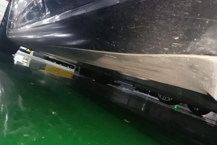 Used Tesla Model 3 2025 Rear-Wheel-Drive Version Left Side Sill