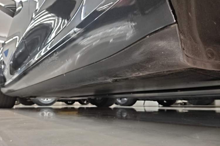 Used Tesla Model 3 2025 Rear-Wheel-Drive Version Left Side Sill