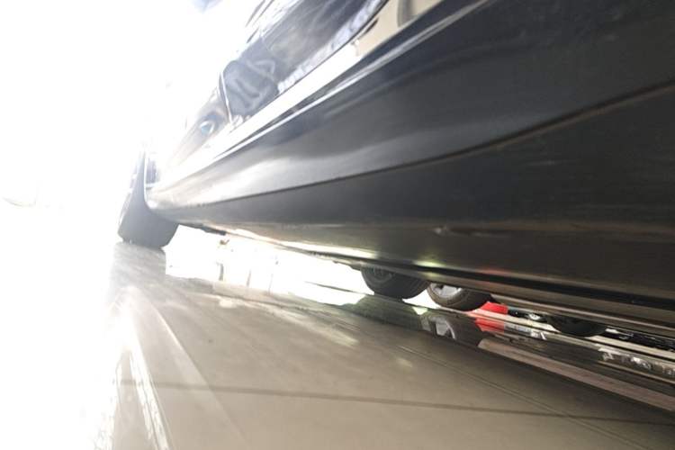 Used Tesla Model 3 2025 Rear-Wheel-Drive Version Left Side Sill