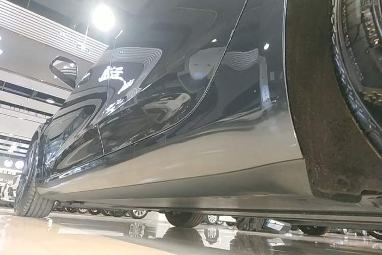 Used Tesla Model 3 2025 Rear-Wheel-Drive Version Left Side Sill