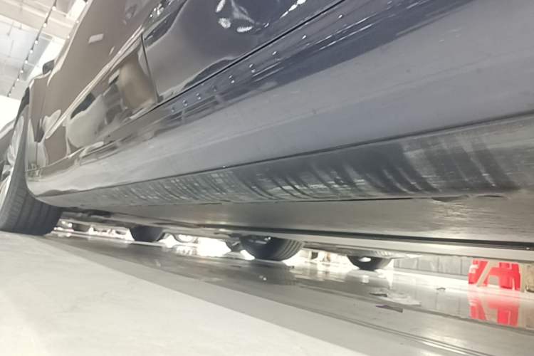 Used Tesla Model 3 2025 Rear-Wheel-Drive Version Left Side Sill