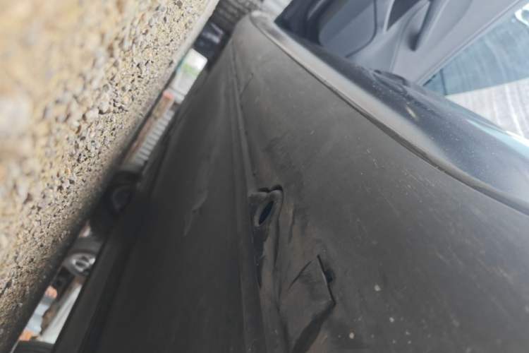 Used Tesla Model 3 2025 Rear-Wheel-Drive Version Left Side Sill