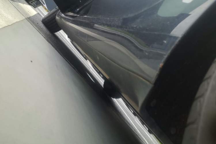 Used Tesla Model 3 2025 Rear-Wheel-Drive Version Left Side Sill