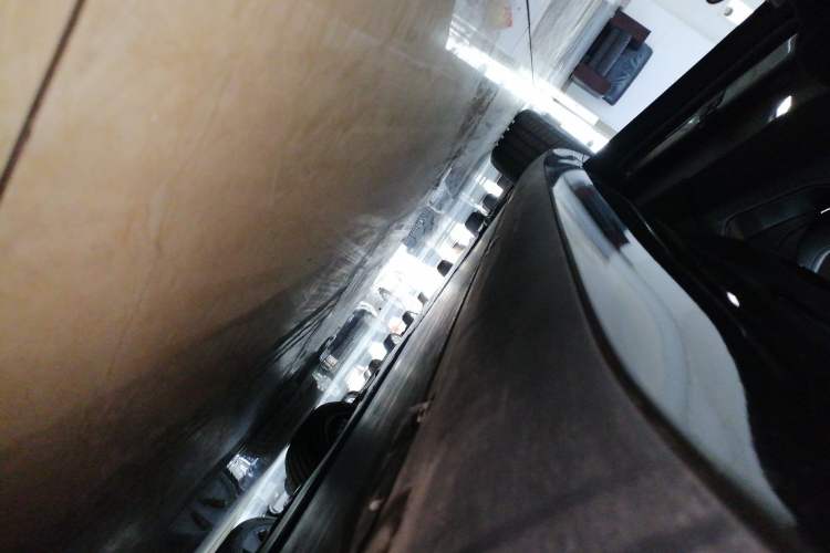 Used Tesla Model 3 2025 Rear-Wheel-Drive Version Left Side Sill