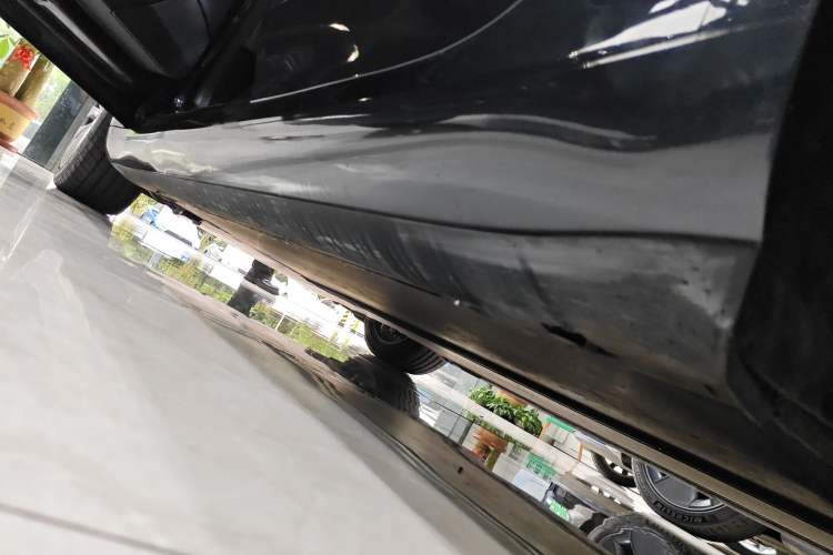Used Tesla Model 3 2025 Rear-Wheel-Drive Version Left Side Sill