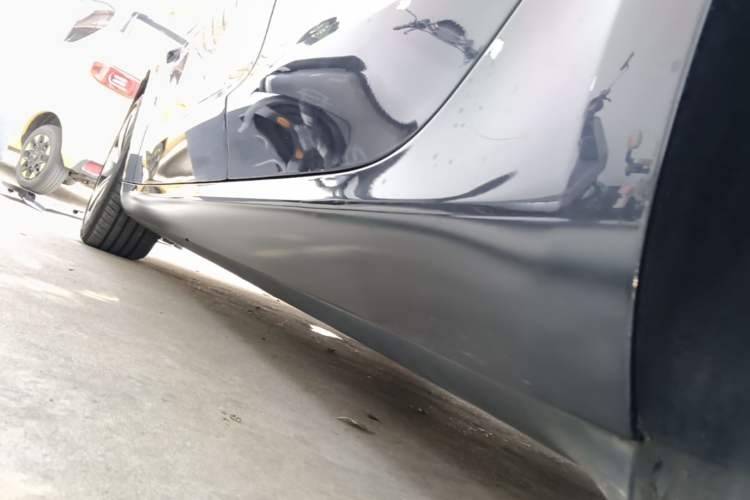 Used Tesla Model 3 2025 Rear-Wheel-Drive Version Left Side Sill