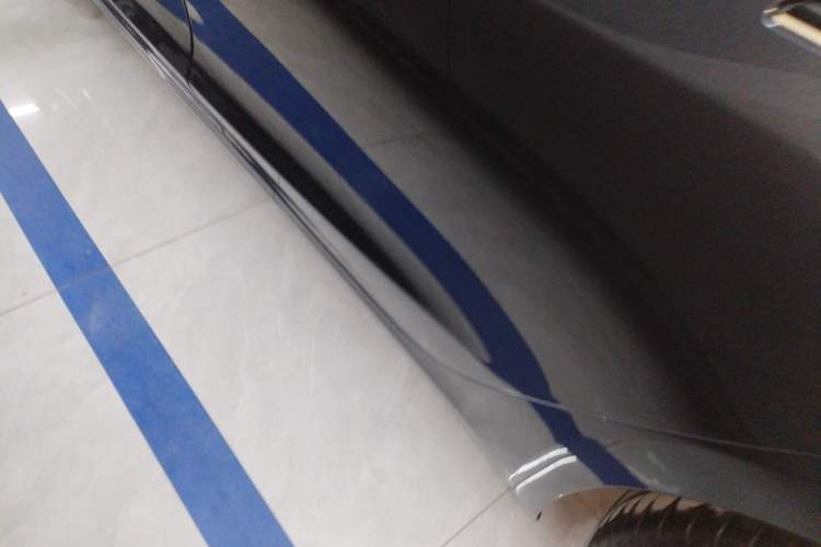 Used Tesla Model 3 2025 Rear-Wheel-Drive Version Left Side Sill