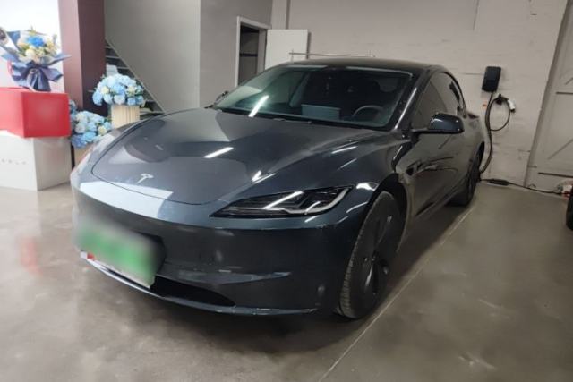 Used Tesla Model 3 2025 Rear-Wheel-Drive Version