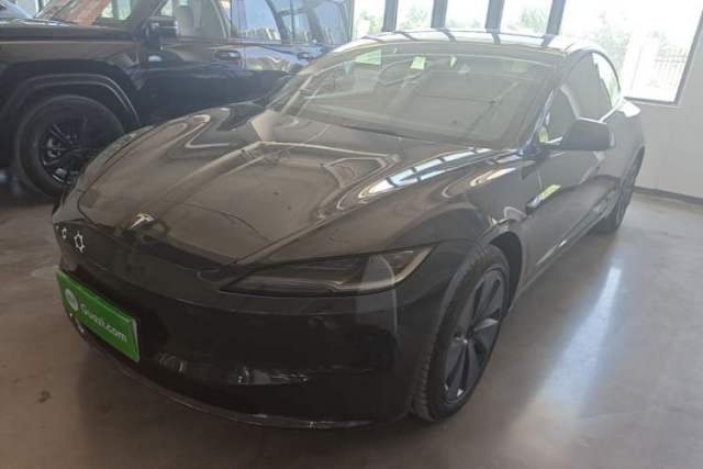 Used Tesla Model 3 2025 Rear-Wheel-Drive Version
