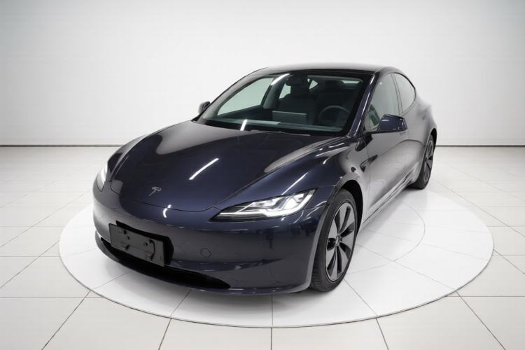 Tesla Model 3 2025 Rear-Wheel-Drive Version
