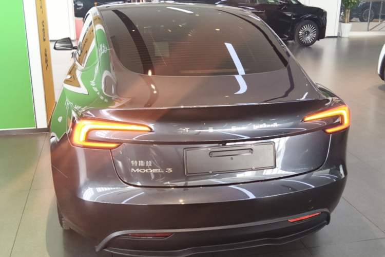 Used Tesla Model 3 2025 Rear-Wheel-Drive Version Rear