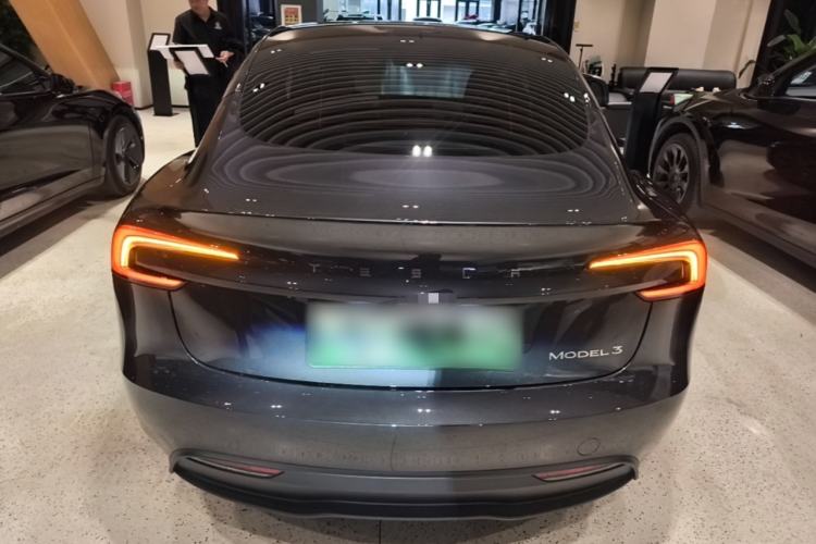 Used Tesla Model 3 2025 Rear-Wheel-Drive Version Rear