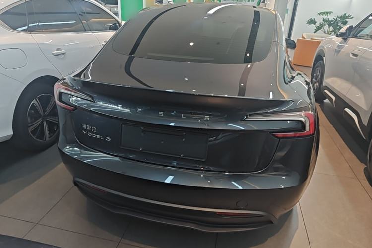 Used Tesla Model 3 2025 Rear-Wheel-Drive Version Rear