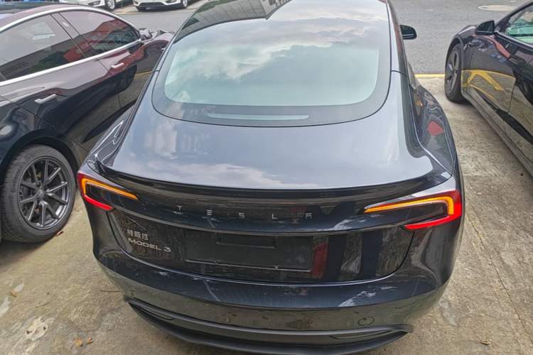 Used Tesla Model 3 2025 Rear-Wheel-Drive Version Rear