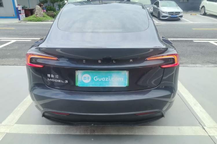 Used Tesla Model 3 2025 Rear-Wheel-Drive Version Rear