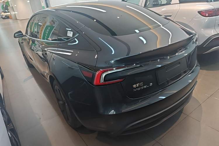 Used Tesla Model 3 2025 Rear-Wheel-Drive Version Rear Left 45 Deg