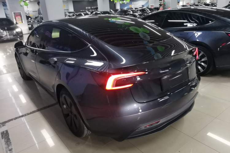 Used Tesla Model 3 2025 Rear-Wheel-Drive Version Rear Left 45 Deg