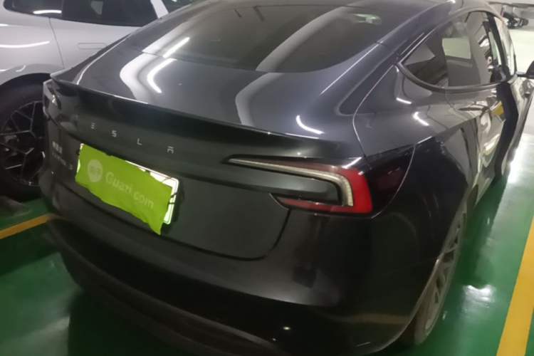 Used Tesla Model 3 2025 Rear-Wheel-Drive Version Rear Right 45 Deg