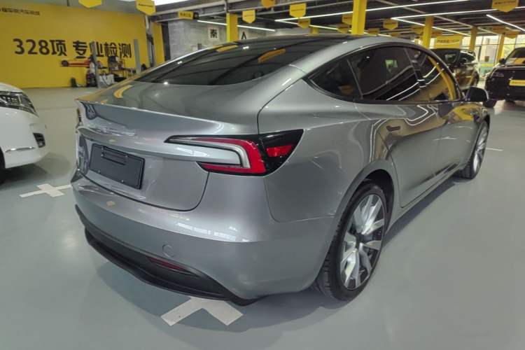 Used Tesla Model 3 2025 Rear-Wheel-Drive Version Rear Right 45 Deg