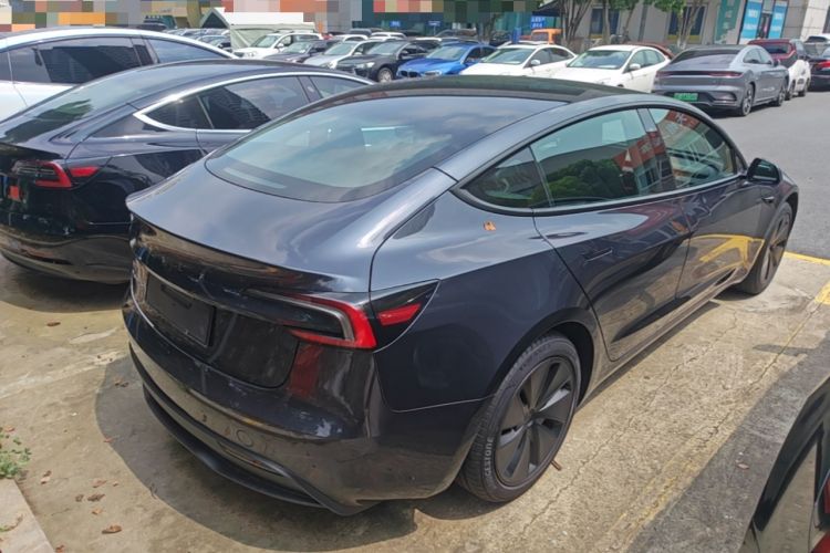 Used Tesla Model 3 2025 Rear-Wheel-Drive Version Rear Right 45 Deg