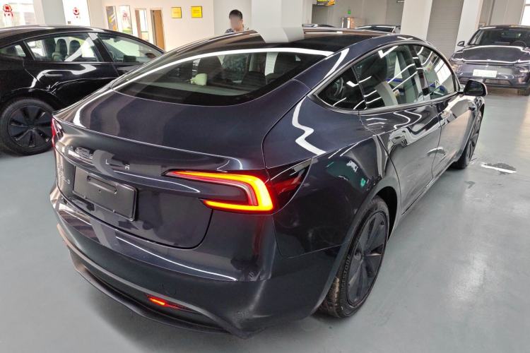 Used Tesla Model 3 2025 Rear-Wheel-Drive Version Rear Right 45 Deg