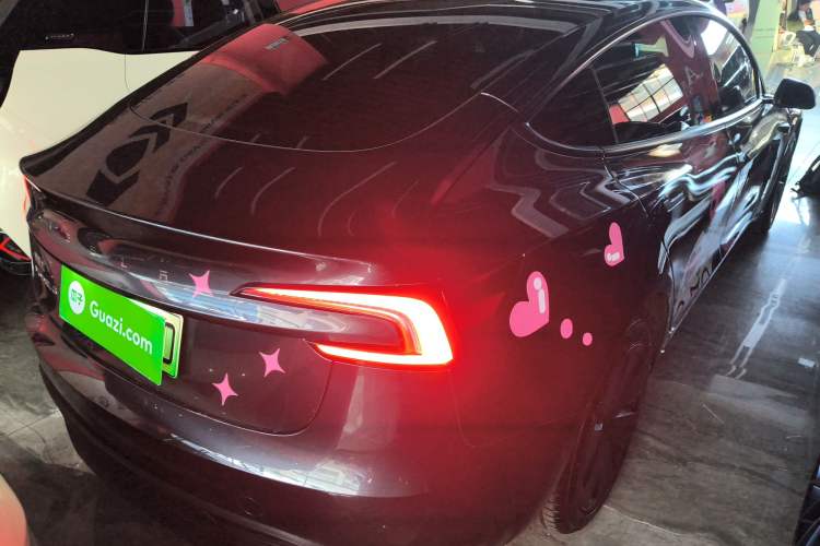 Used Tesla Model 3 2025 Rear-Wheel-Drive Version Rear Right 45 Deg