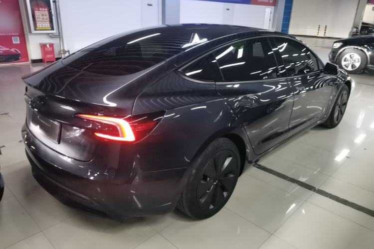 Used Tesla Model 3 2025 Rear-Wheel-Drive Version Rear Right 45 Deg