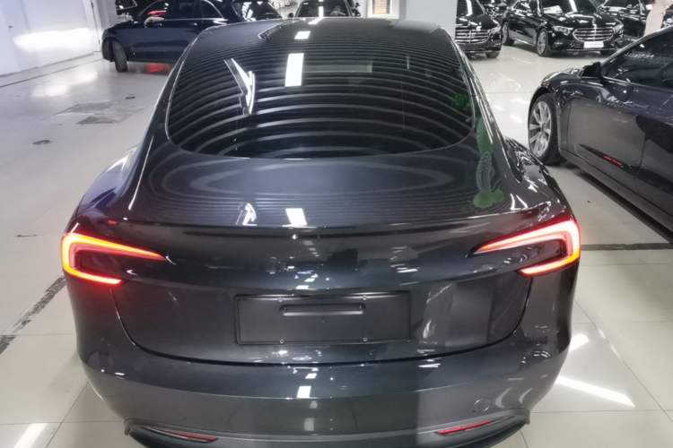 Used Tesla Model 3 2025 Rear-Wheel-Drive Version Rear