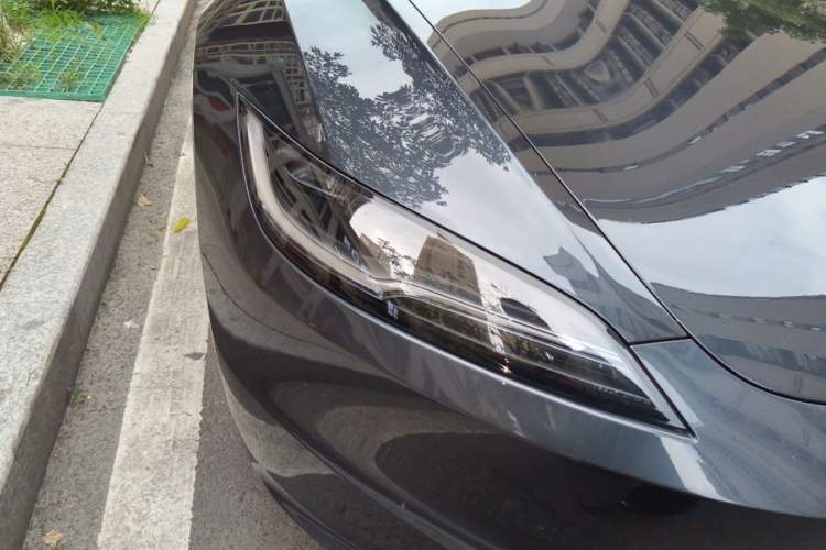 Used Tesla Model 3 2025 Model Revised Rear-Wheel-Drive Version Right Front Headlight