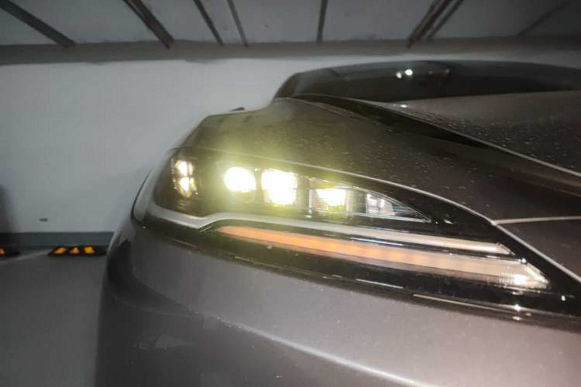 Used Tesla Model 3 2025 Rear-Wheel-Drive Version Right Front Headlight