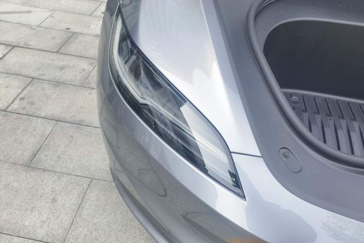 Used Tesla Model 3 2025 Model Revised Rear-Wheel-Drive Version Right Front Headlight