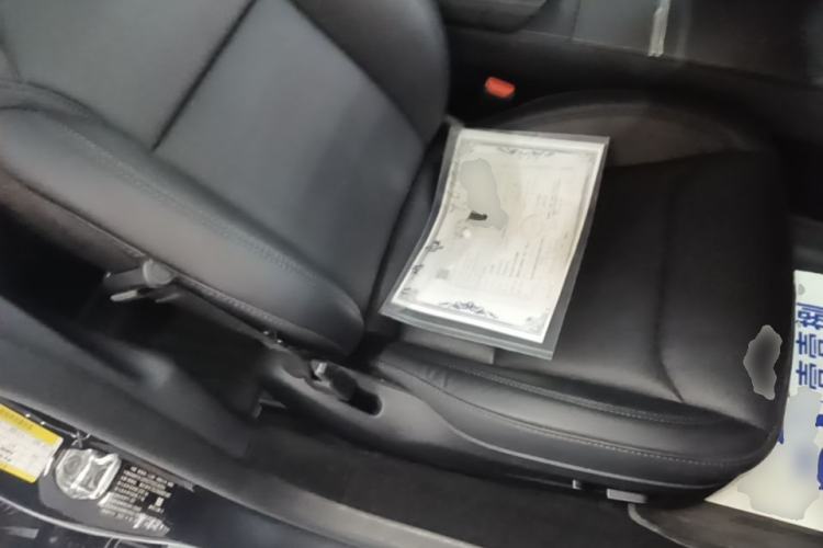 Used Tesla Model 3 2025 Rear-Wheel-Drive Version Right Front Seat