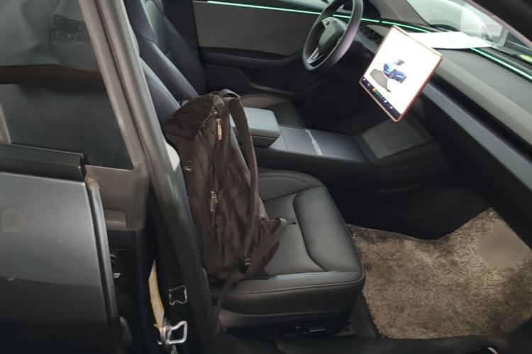 Used Tesla Model 3 2025 Rear-Wheel-Drive Version Right Front Seat