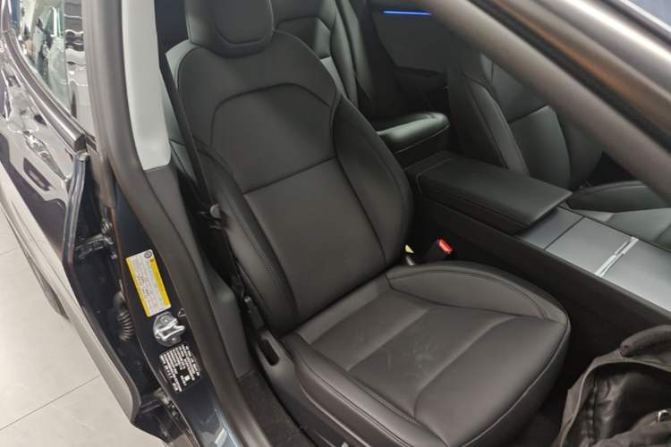 Used Tesla Model 3 2025 Model Revised Rear-Wheel-Drive Version Right Front Seat