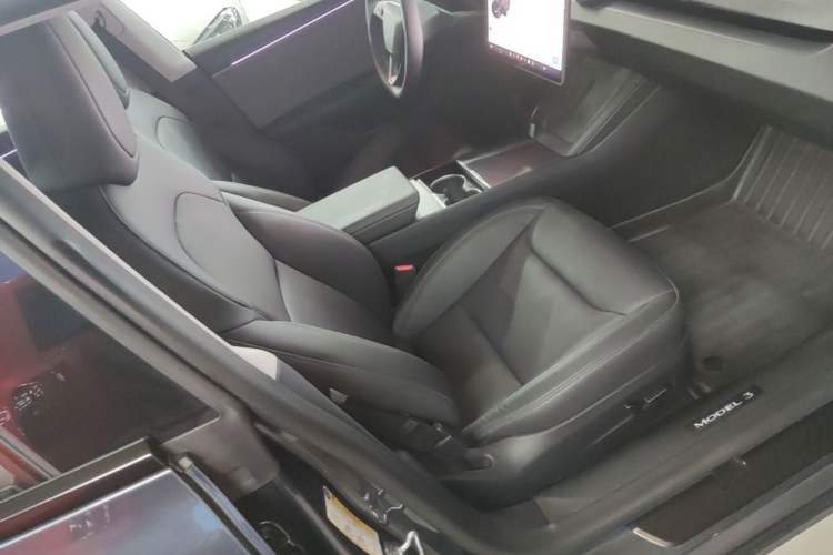 Used Tesla Model 3 2025 Rear-Wheel-Drive Version Right Front Seat