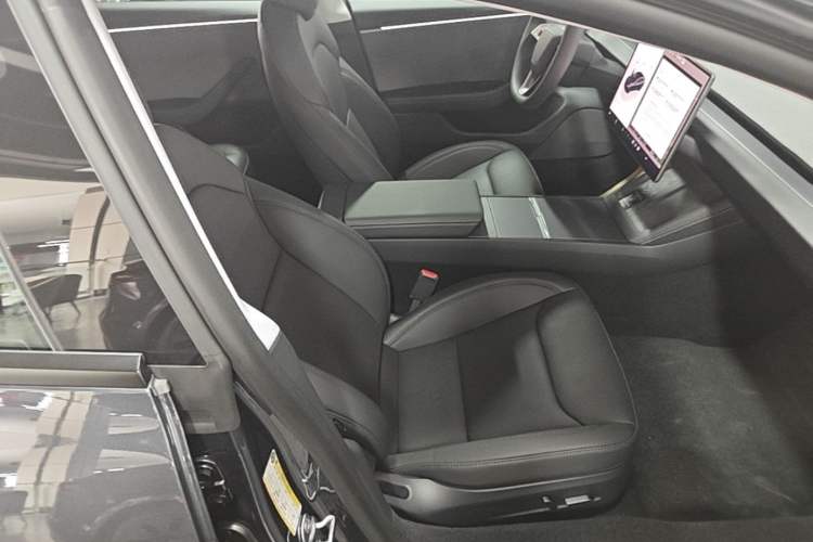 Used Tesla Model 3 2025 Model Revised Rear-Wheel-Drive Version Right Front Seat