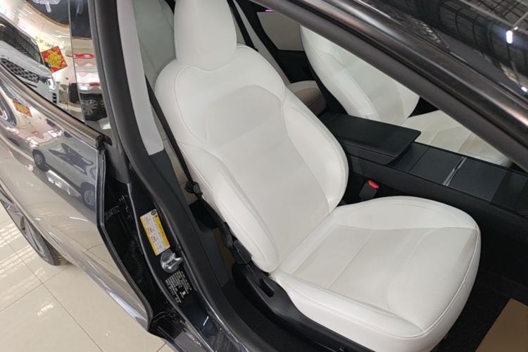 Used Tesla Model 3 2025 Rear-Wheel-Drive Version Right Front Seat