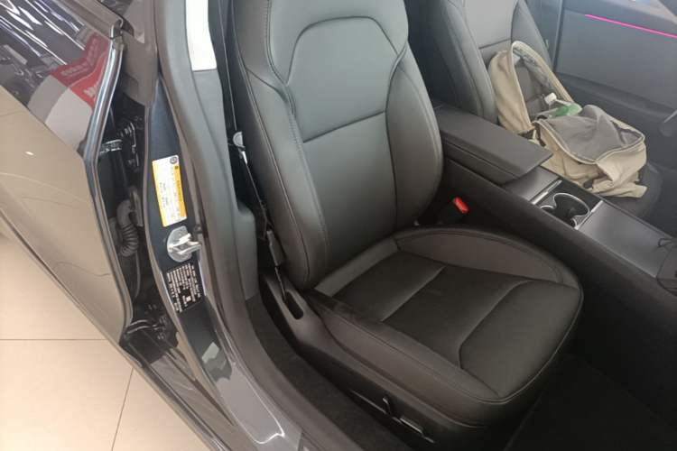 Used Tesla Model 3 2025 Model Revised Rear-Wheel-Drive Version Right Front Seat