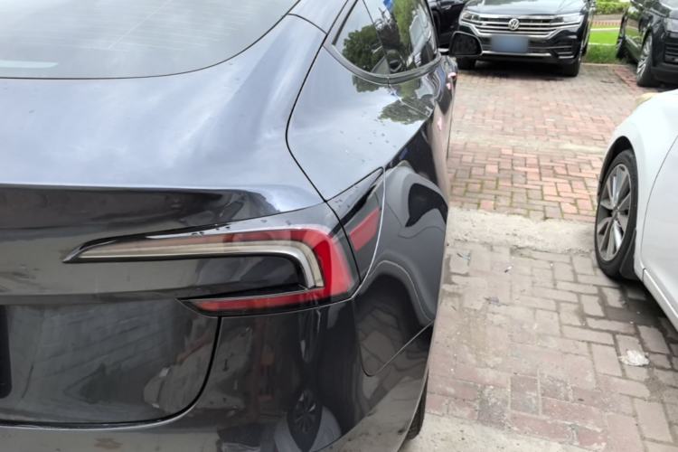 Used Tesla Model 3 2025 Rear-Wheel-Drive Version Right Rear Taillight