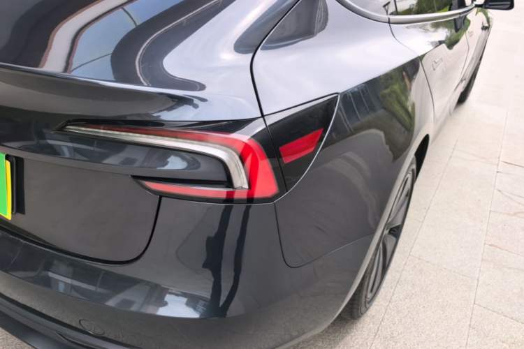 Used Tesla Model 3 2025 Rear-Wheel-Drive Version Right Rear Taillight