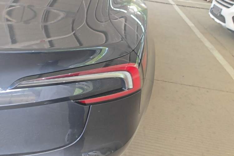 Used Tesla Model 3 2025 Rear-Wheel-Drive Version Right Rear Taillight