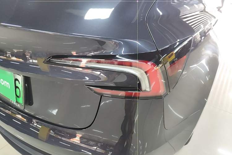 Used Tesla Model 3 2025 Rear-Wheel-Drive Version Right Rear Taillight