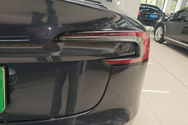 Used Tesla Model 3 2025 Rear-Wheel-Drive Version Right Rear Taillight